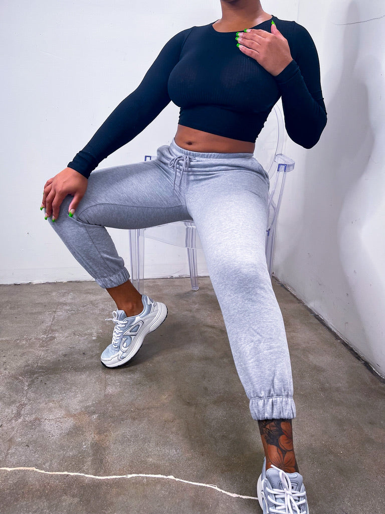 Basic 1.0 sweatpants; center